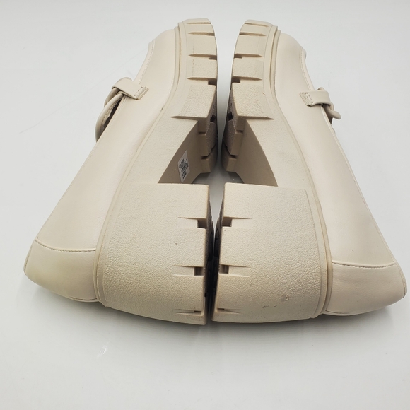 Torrid Chunky Loafer Bone Beige Chain Embellished Women's Size 7.5 - Picture 5 of 10